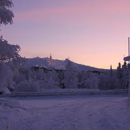 Matkailumaja Heikkala Feriehus *